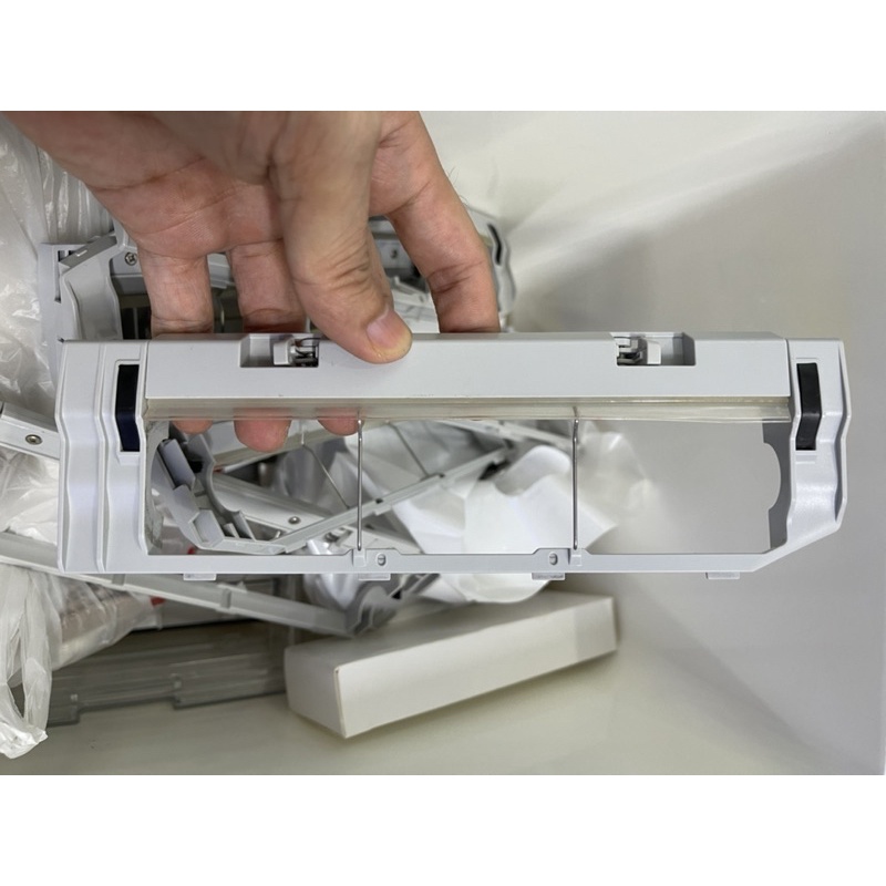 Nắp chắn cuộn hút trung tâm Roborock S5, S6