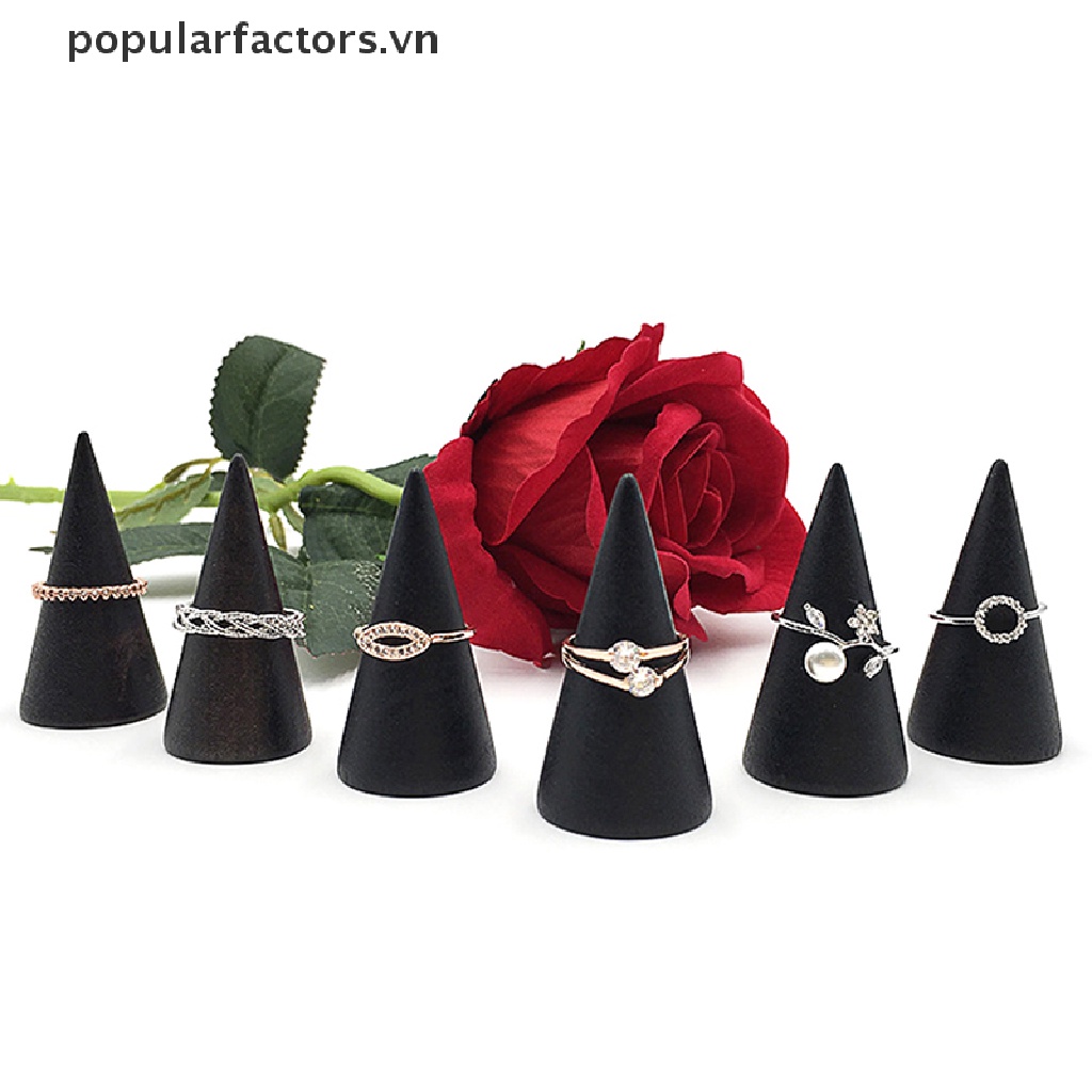 Kệ gỗ Trưng Bày Nhẫn Hình Nón Tiện Dụng