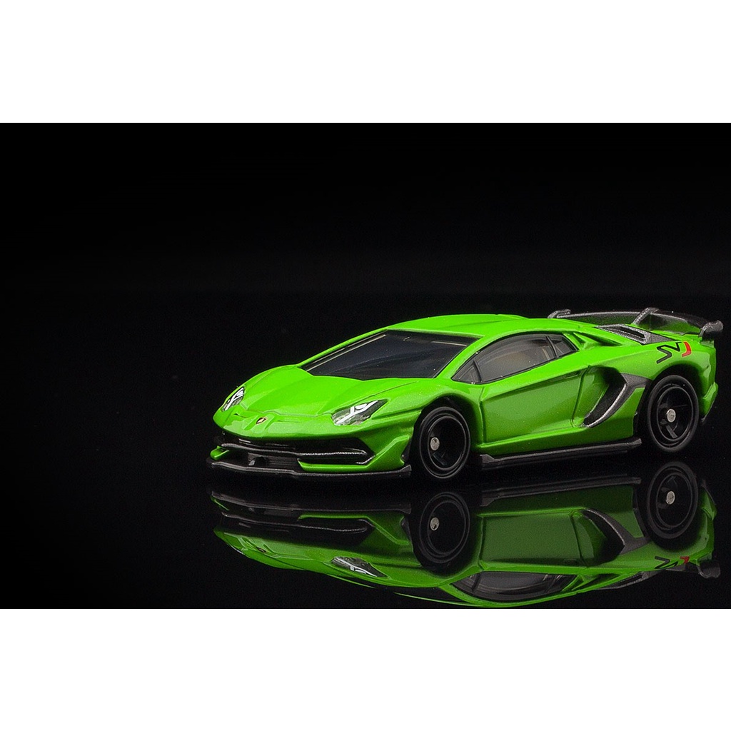 Xe Mô Hình Tomica No.70 Lamborghini Aventador SVJ - Fullbox Chính Hãng Takara Tomy - Victoys