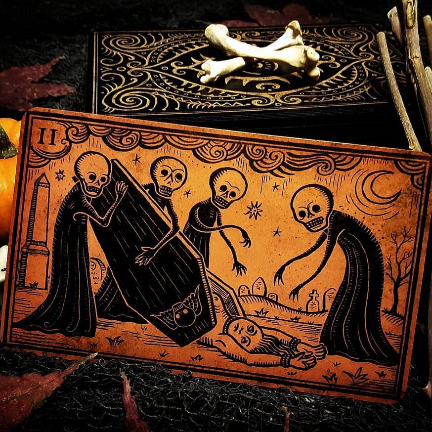 Bài Oracle of Black Enchantment Samhain Edition