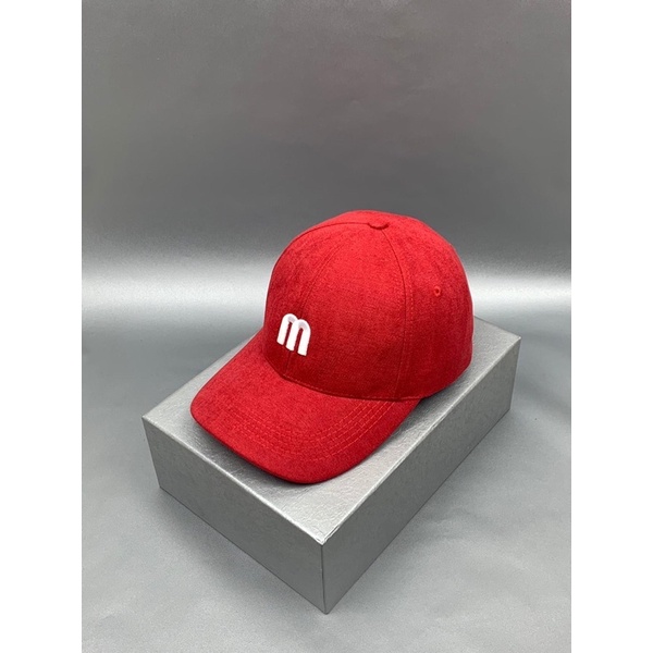 Nón kết nhung mịn chữ M