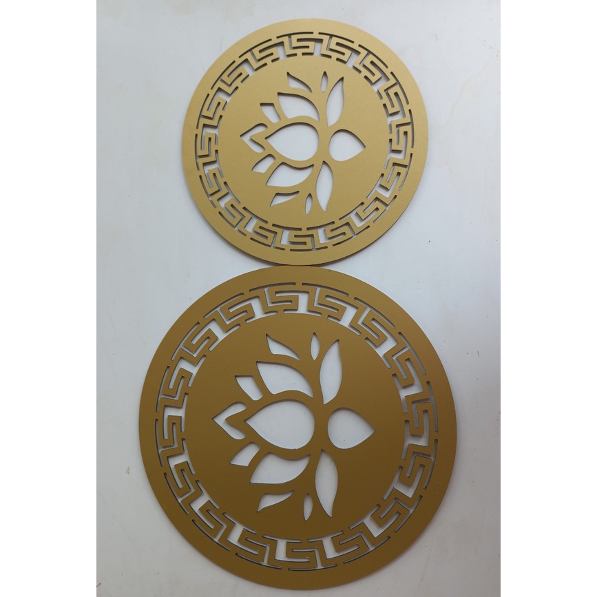 Bông sen trang trí bàn thờ sơn PU