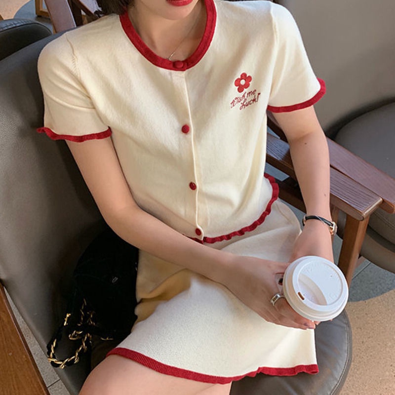 Set Áo Len Ngắn Tay + Chân Váy Lưng Cao Thời Trang Nữ