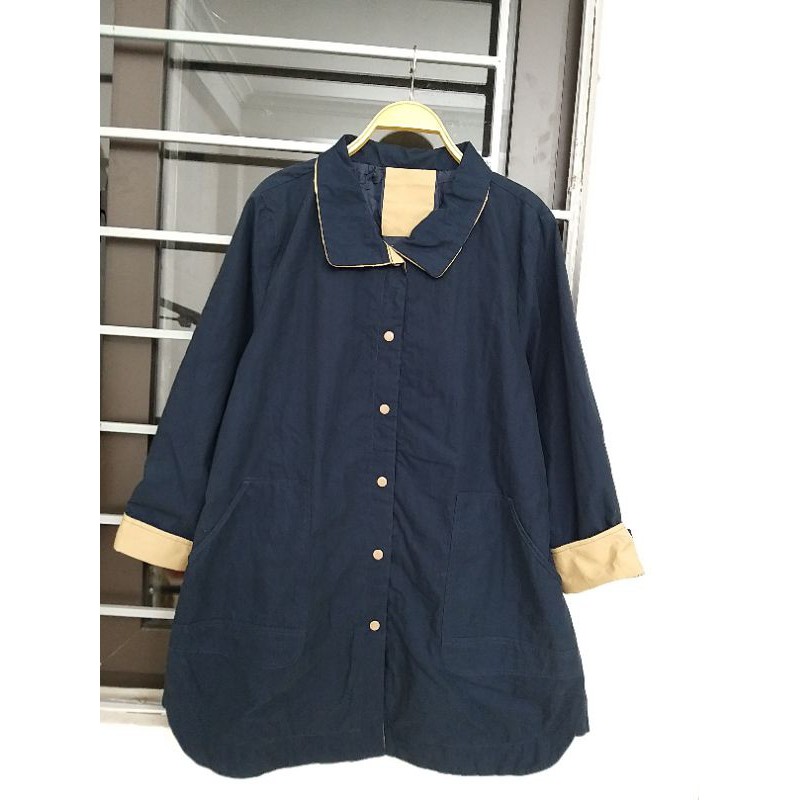 Áo măng tô si tuyển sale 79k | BigBuy360 - bigbuy360.vn