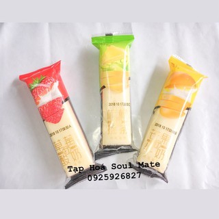 Bánh bông lan que hoa quả