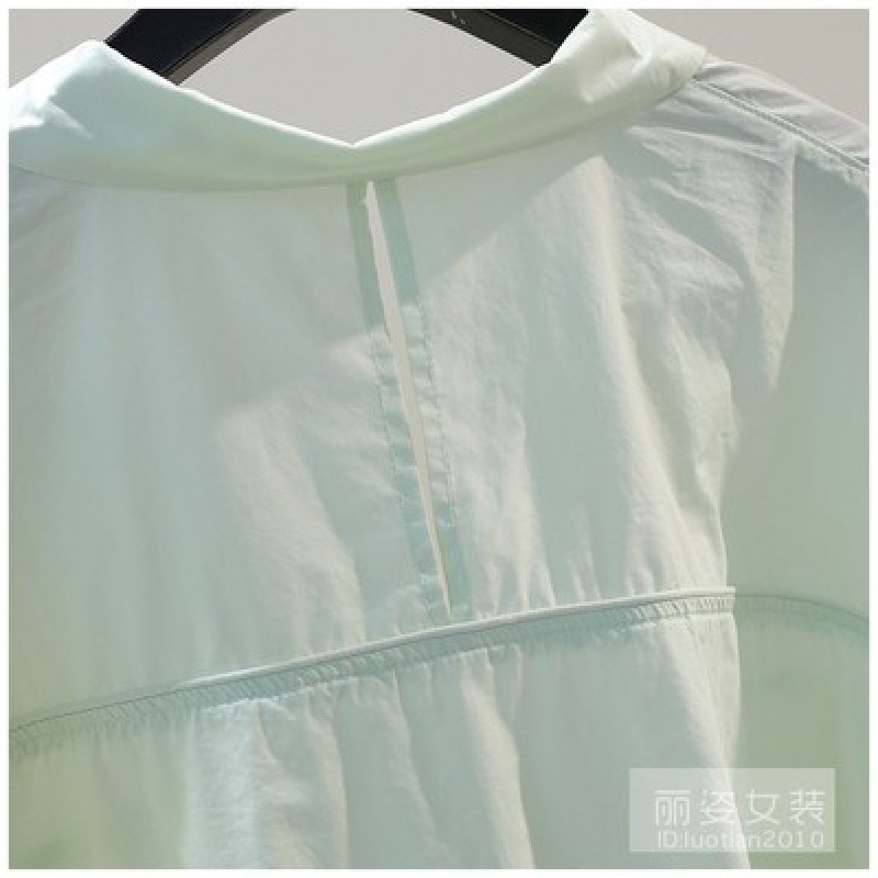 Áo Sơ Mi Dáng Rộng Màu Xanh Lá Nhạt Thời Trang Mùa Hè Mới Dành Cho Bạn Nữ