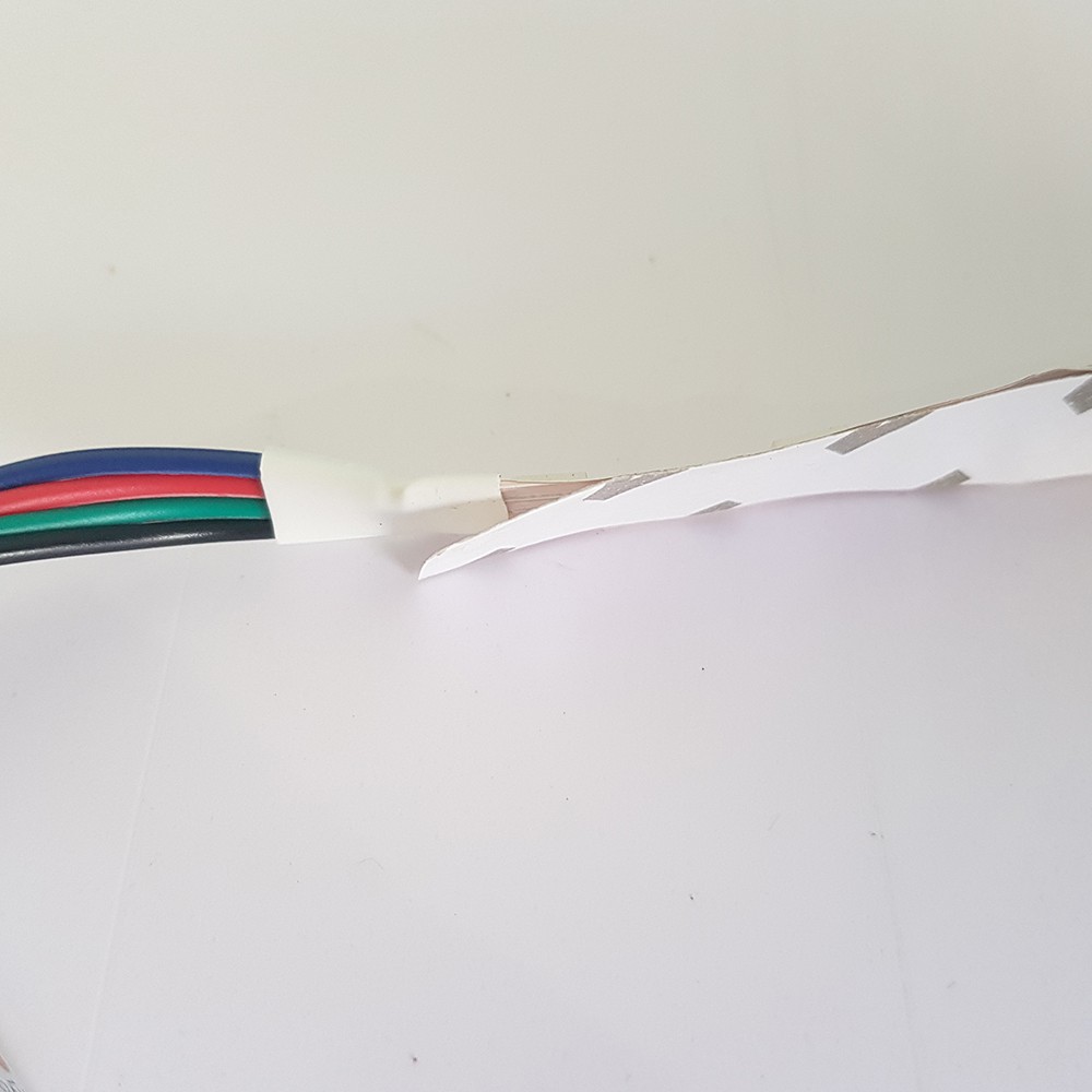 Led dây nhiều màu RGB 5050 12V - Loại trần có keo 2 mặt | BigBuy360 - bigbuy360.vn