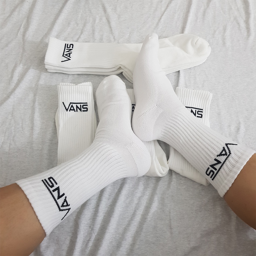 Tất thể thao Vans cao cổ White/Black/Gray K098-WY