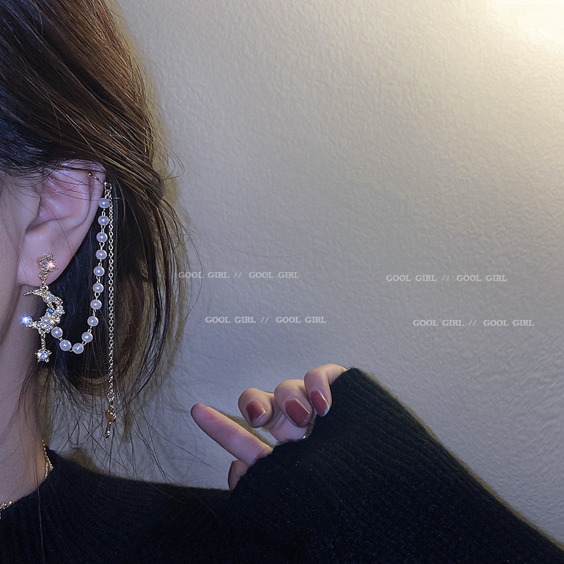 1 Khuyên Kẹp Vành Tai Dáng Dài Đính Đá Hình Mặt Trăng Thời Trang