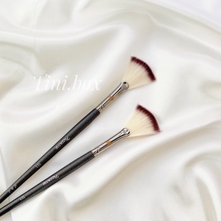 Cọ Highlight Piccasso Fan Brush 723