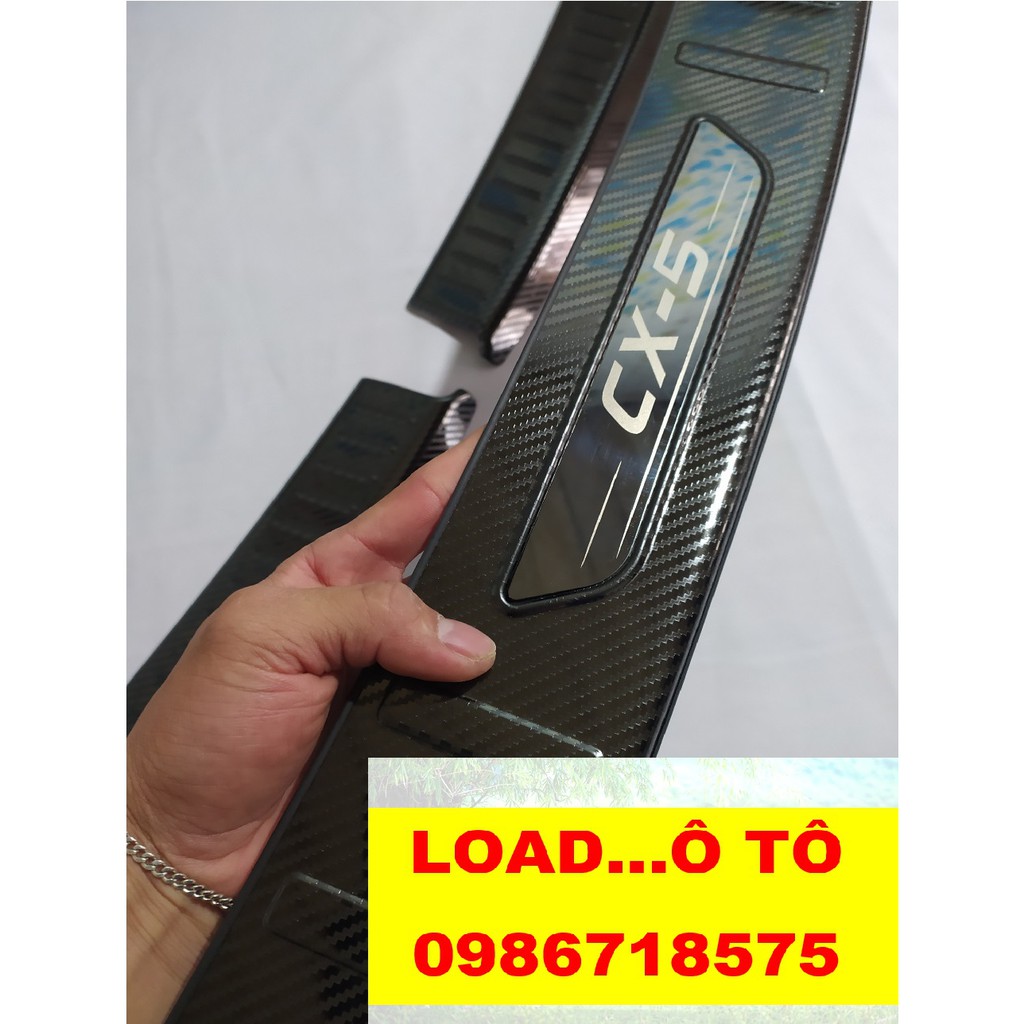 Bộ Ốp Chống Trầy Cốp Trong, Ngoài Carbon Mazda CX5 2022-2018 Mẫu Vân Carbon Cao Cấp Nhất Thị Trường