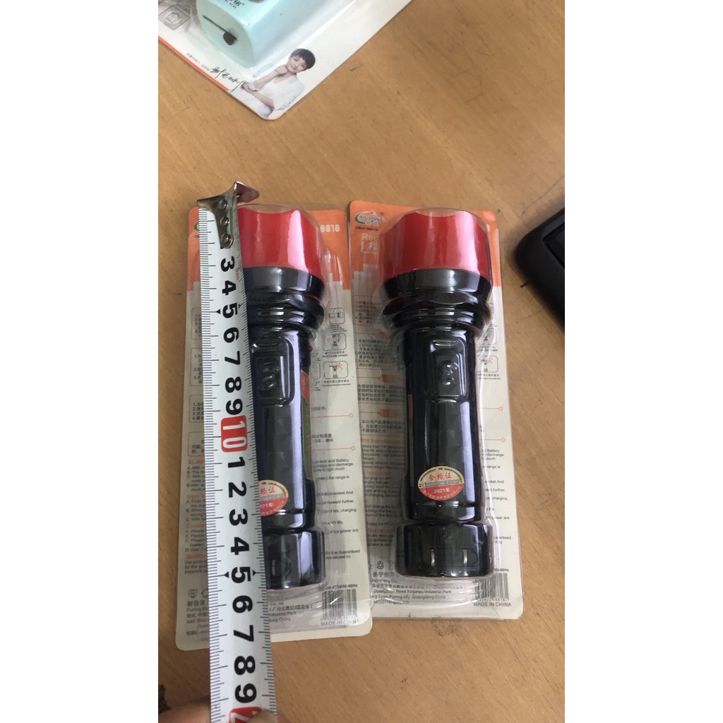 Đèn pin cầm tay KM   8818:8922;;;:8919;;;;8918