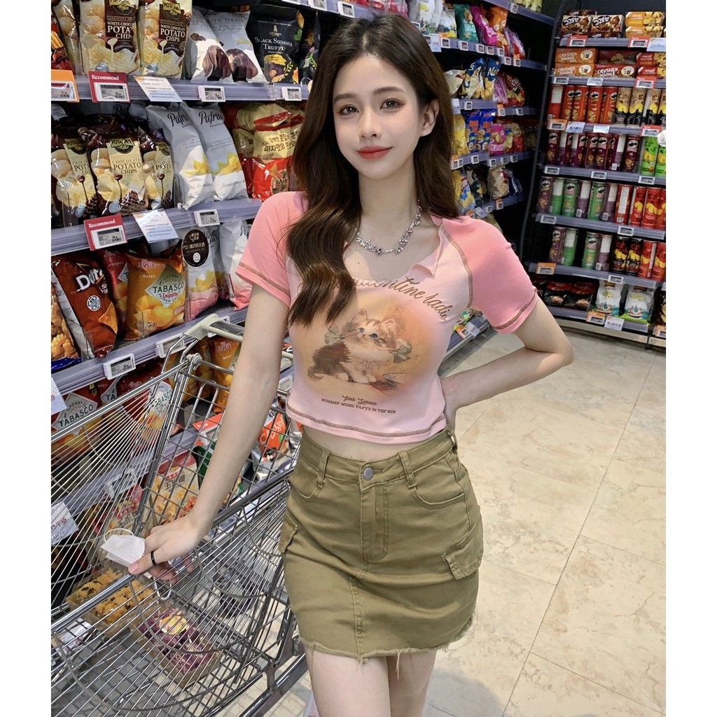 Áo croptop Tay Ngắn Cổ Chữ v Hoạ Tiết Chú Mèo Đáng Yêu