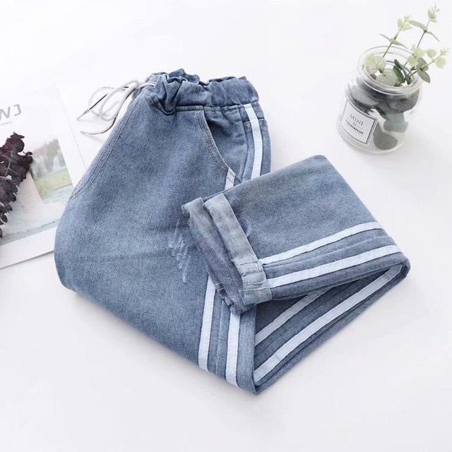 ( ẢNH THẬT ) Quần Baggy Jeans 2 Sọc Trắng - Cạp chun co giãn, chất jeans mềm đứng dáng | BigBuy360 - bigbuy360.vn