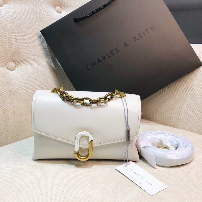 Túi trắng mẫu mới size 19cm