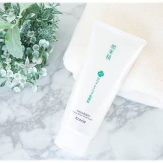 Sữa rửa mặt sáng da cho da mụn Kracie
