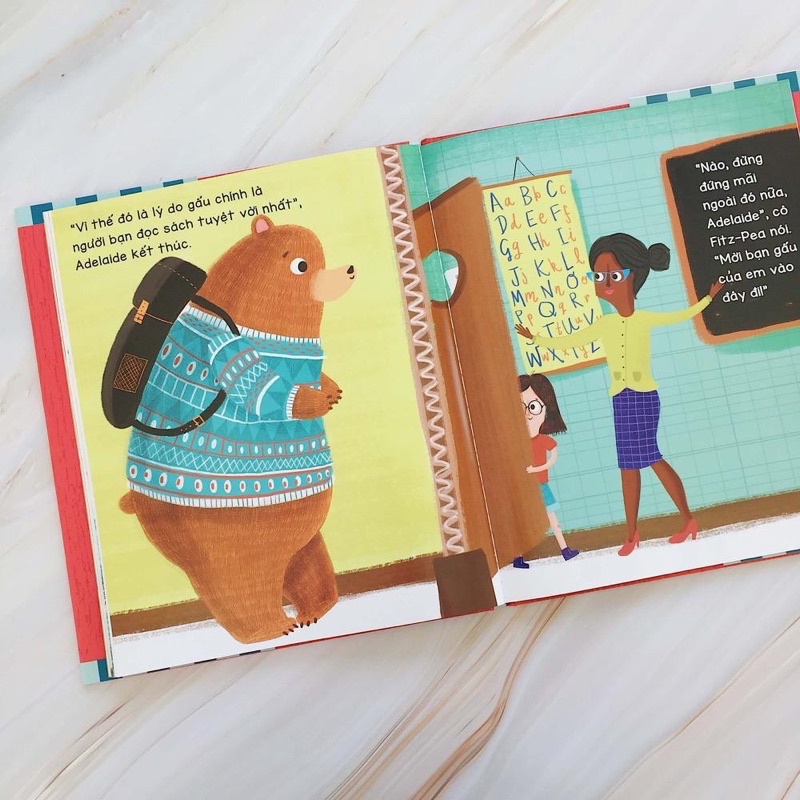 Sách - Gấu là bạn đọc sách tuyệt vời nhất - Crabit Kidbooks