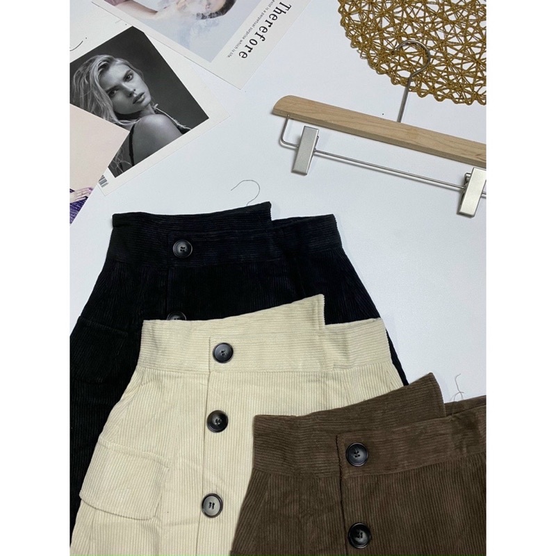 Chân váy nhung tăm dáng ngắn hàng QC vạt lệch Okella CV017 | BigBuy360 - bigbuy360.vn