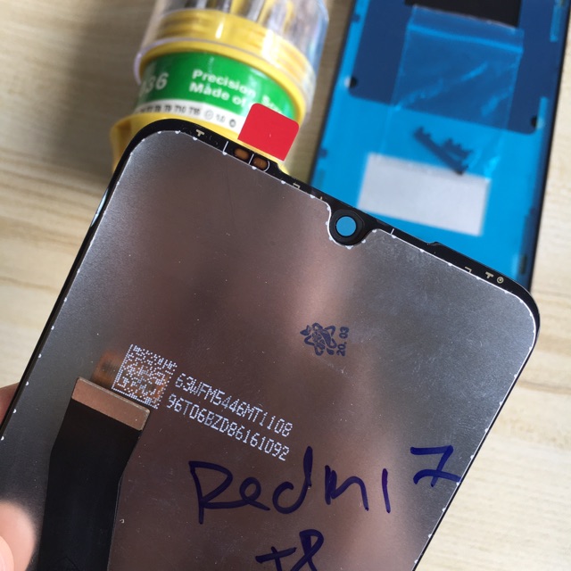 Combo Bộ Vỏ Sườn + Màn Hình Redmi 7 Zin Hàng Cao Cấp (Tặng Bộ Tua Vít Đa Năng)