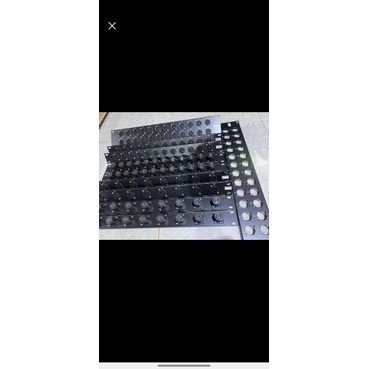 Thanh Panel Bắt Jack Loa ,jack tín hiệu, jack nguồn. Mã 8 lỗ không jack hàng dày loại 1