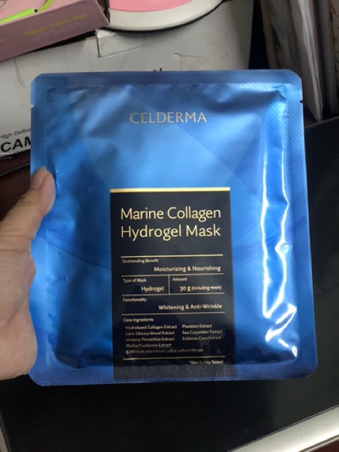 Mặt nạ Collagen Celderma xanh
