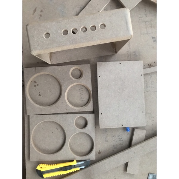 Vỏ box thô diy theo yêu cầu