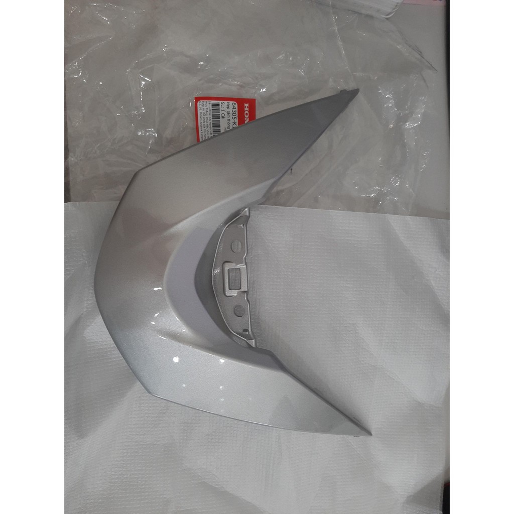 Nẹp tấm thông gió trước chữ V mặt nạ lead 125 2013-2014-2015-2016-2017 chính hiệu honda