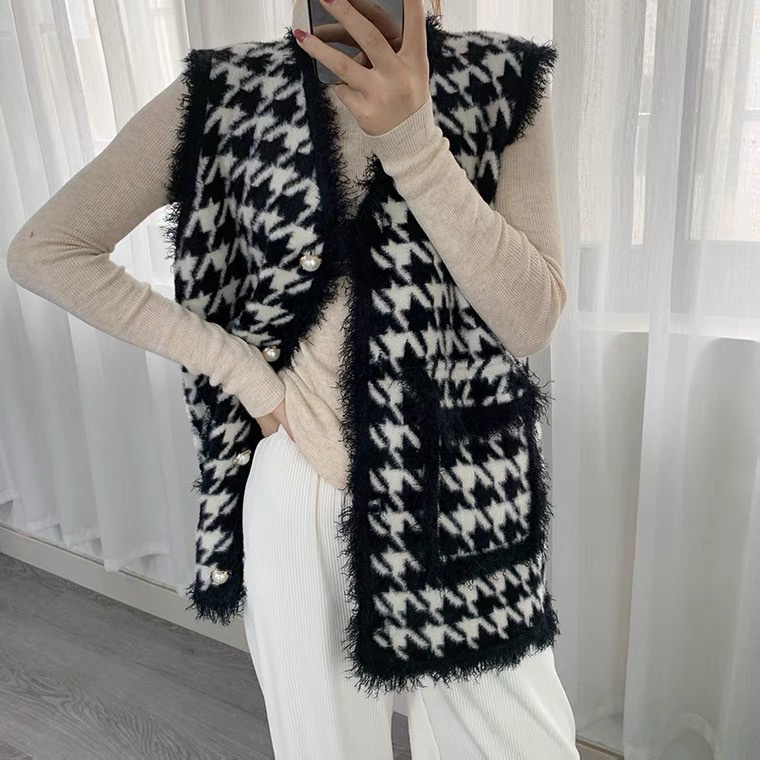 DẠ TWEET | Áo Vest Gile Nữ Dạ Tweet Cổ V Không Tay Form Basic Ulzzang Hàn Quốc, Chất Dày Dặn Quảng Châu | BigBuy360 - bigbuy360.vn