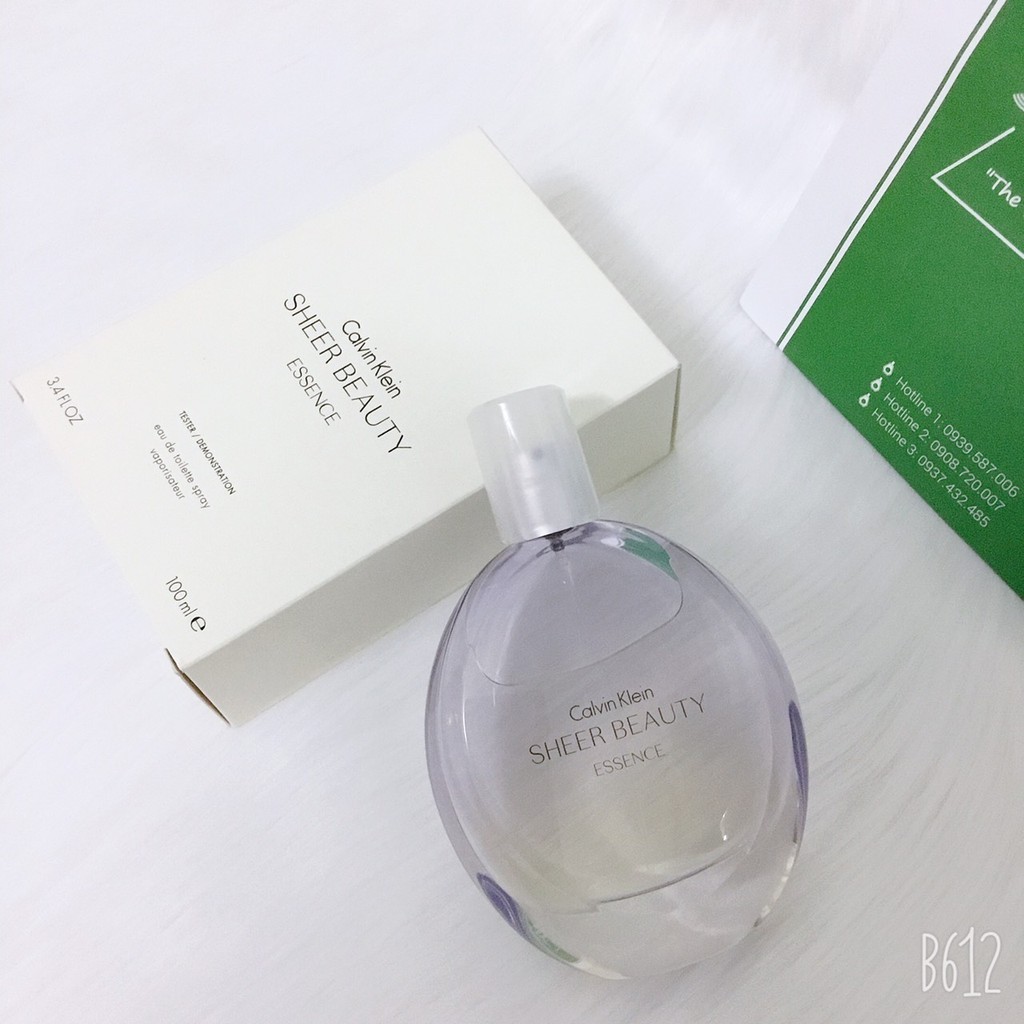 Nước hoa nữ Sheer Beauty Essence của hãng CALVIN KLEIN Tester