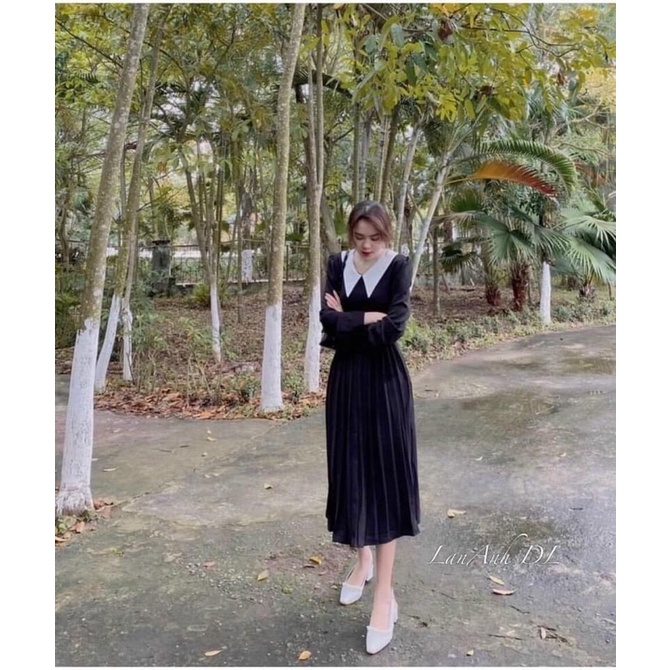 Váy phối cổ trắng xếp ly | BigBuy360 - bigbuy360.vn