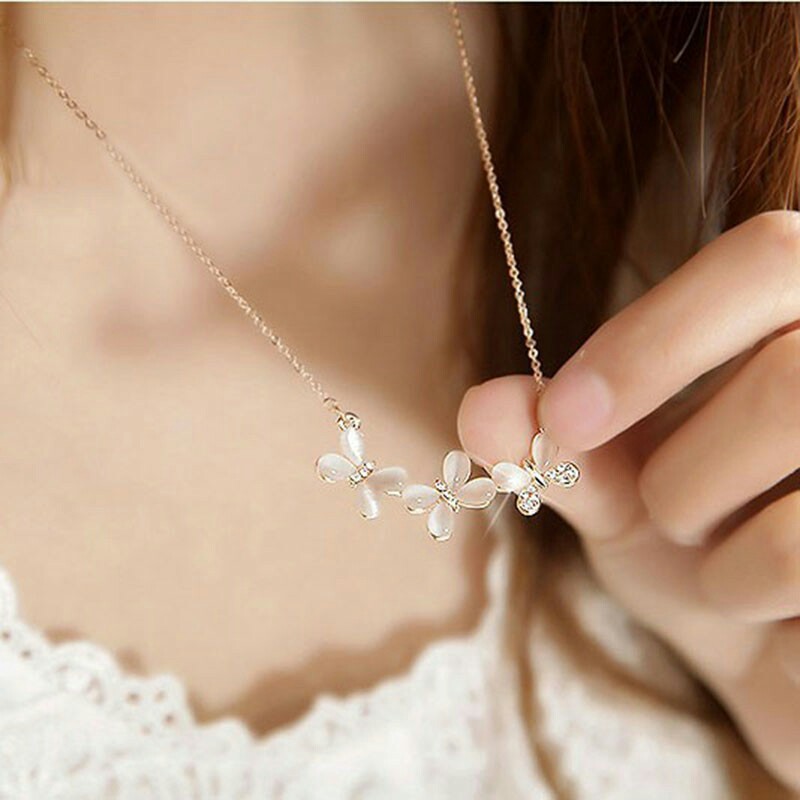 Dây chuyền mặt hình con bướm đính đá nhân tạo đẹp mắt cho nữ