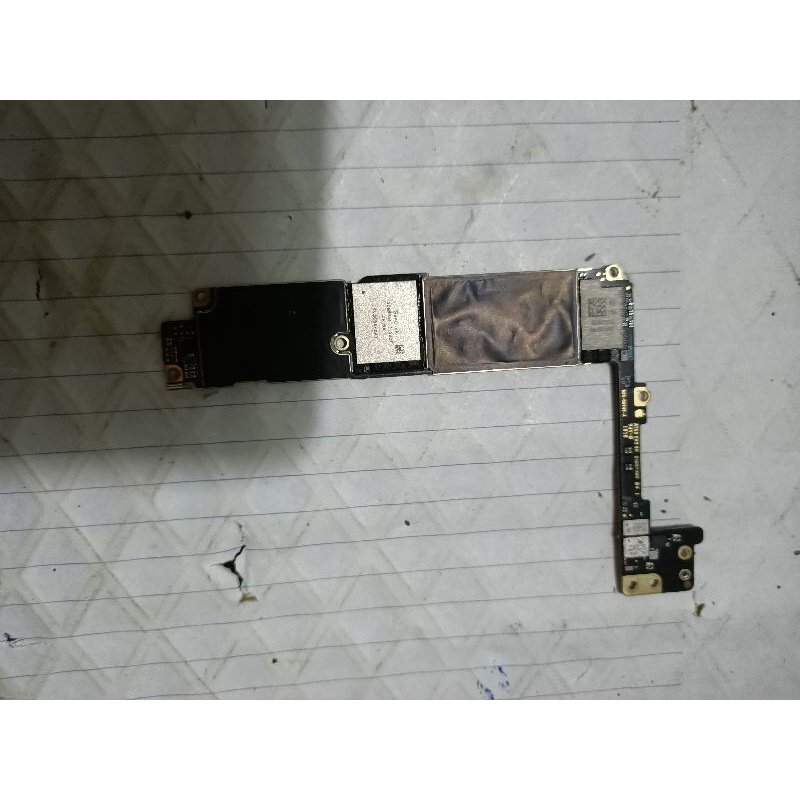 Main điện thoại iPhone 7 plus 32G