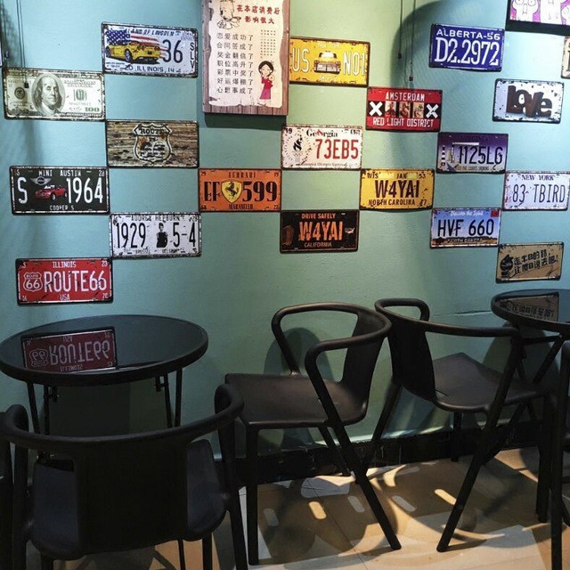 Tấm Kim Loại Treo Tường Trang Trí Phong Cách Cổ Điển Mỹ