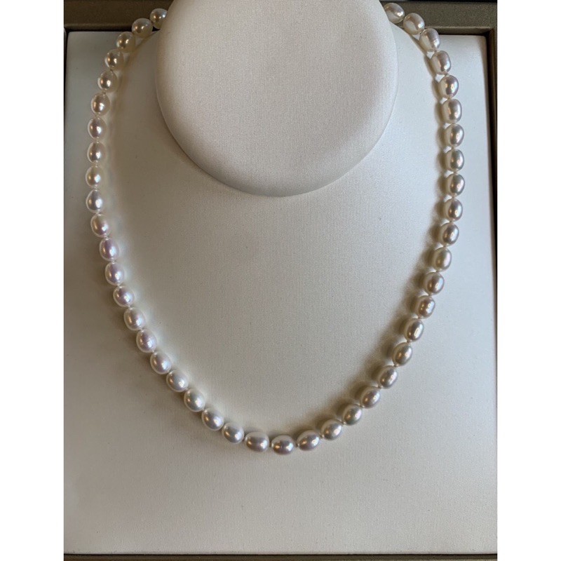 Vòng cổ hạt gạo màu trắng size 8-9y độ sáng 5A