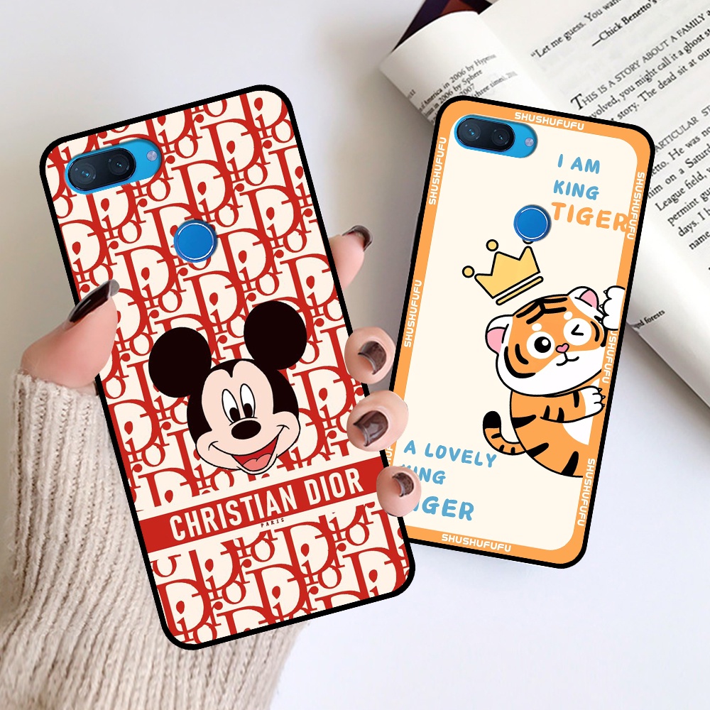Ốp Xiaomi Mi 8 SE / Mi 8 Lite in hình mickey, hổ, kingtiger siêu rẻ T19 - T24