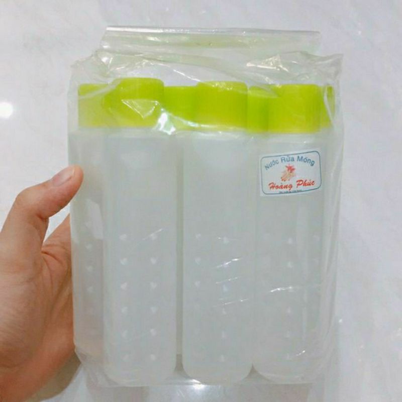 Nước rửa móng tay trung