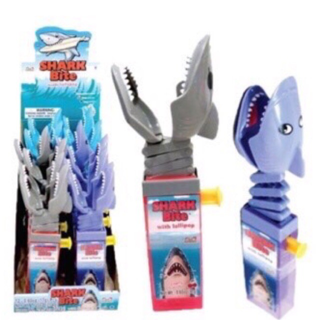 Kẹo đồ chơi cá sấu Gator Chomp, cá mập Shark Bite