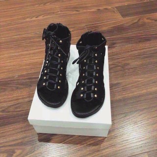 Dép sandal rọ chiến binh nữ