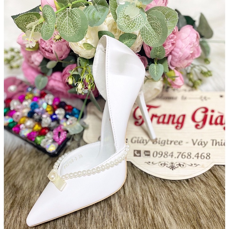 GIÀY CƯỚI THIẾT KẾ KHOÉT EO NƠ VIỀN NGỌC HÌNH THẬT CÓ SẴN