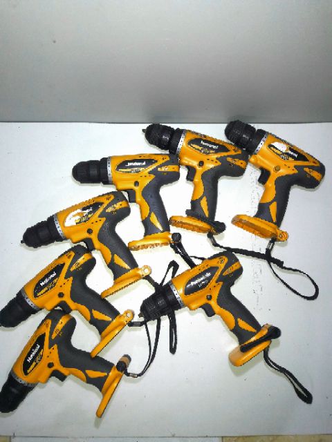 Khoan nhật 12v National