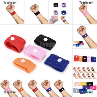 Vòng đeo tay chống nôn tiện dụng khi đi tàu/xe