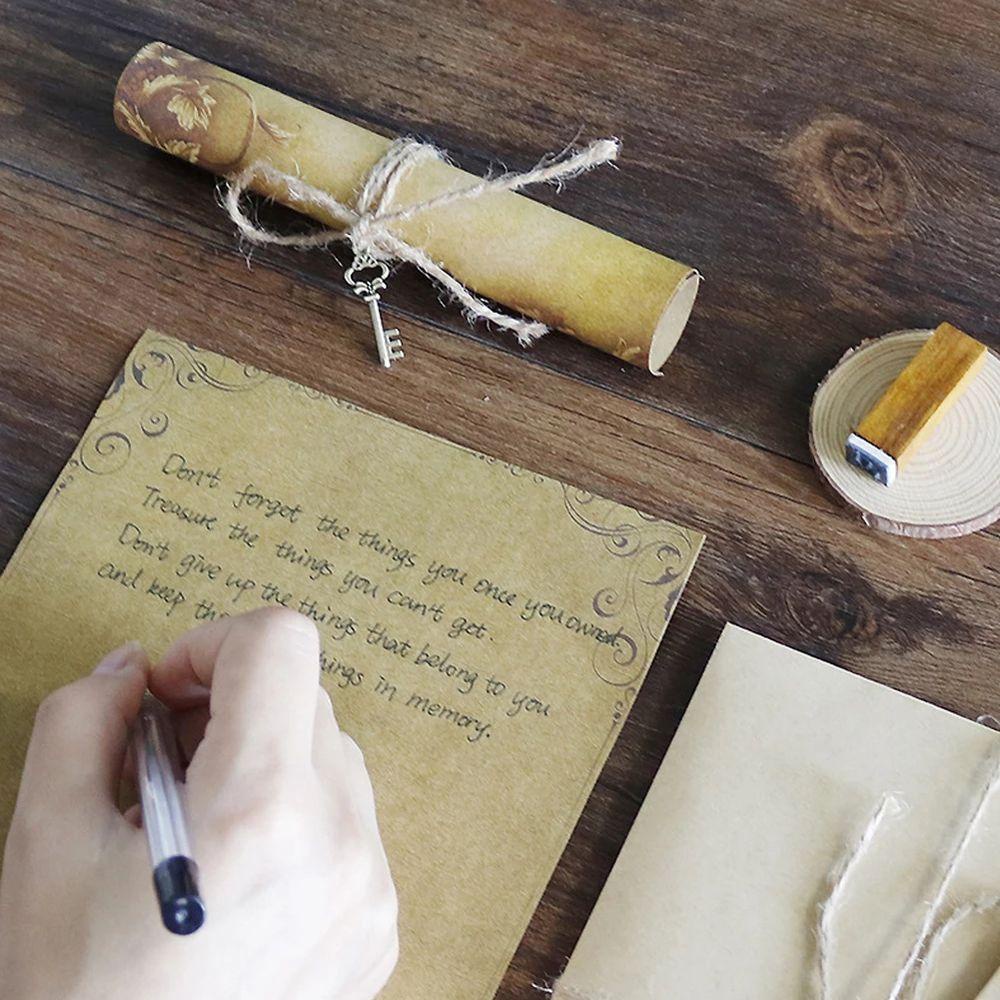 Thiệp Mời Bằng Giấy Kraft Họa Tiết Chữ Kèm Dây Thừng Độc Đáo