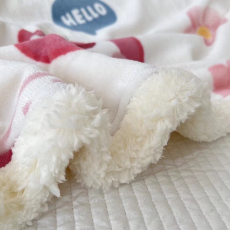 Chăn cừu hoạ tiết Disney cao cấp có khoá kéo lồng được ruột cao cấp