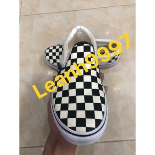 Giày thể thao sneaker caro