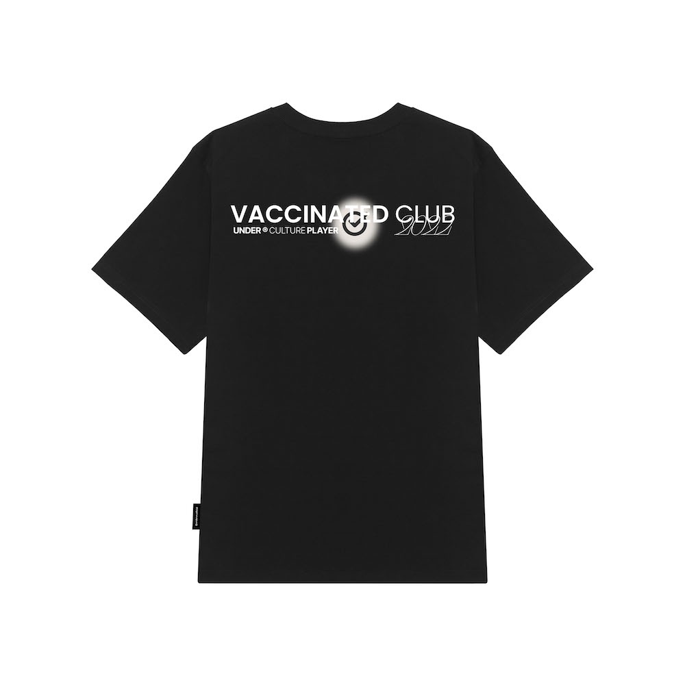 Áo thun UNDER Vaccinated Tee (Đen) - UTS008A