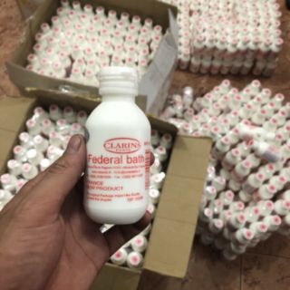 Sữa non tắm trắng clarin