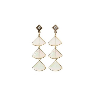 Bông Tai Nữ Lá Hạnh Nhân – Hoa Tai Phong Cách Hàn Quốc Kiểu Cách Điệu Dễ Thương