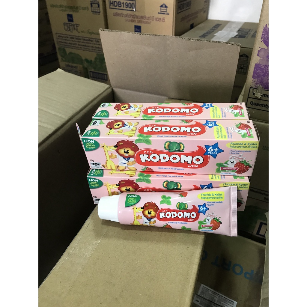 Kem đánh răng trẻ em 6+ Kodomo 60g Nhật Bản