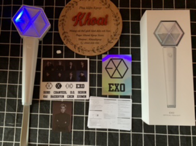 [CÓ SẴN + QUÀ] Lightstick EXO ver 3 hàng OFFICIAL chính hãng (gậy cổ vũ nhóm nhạc)