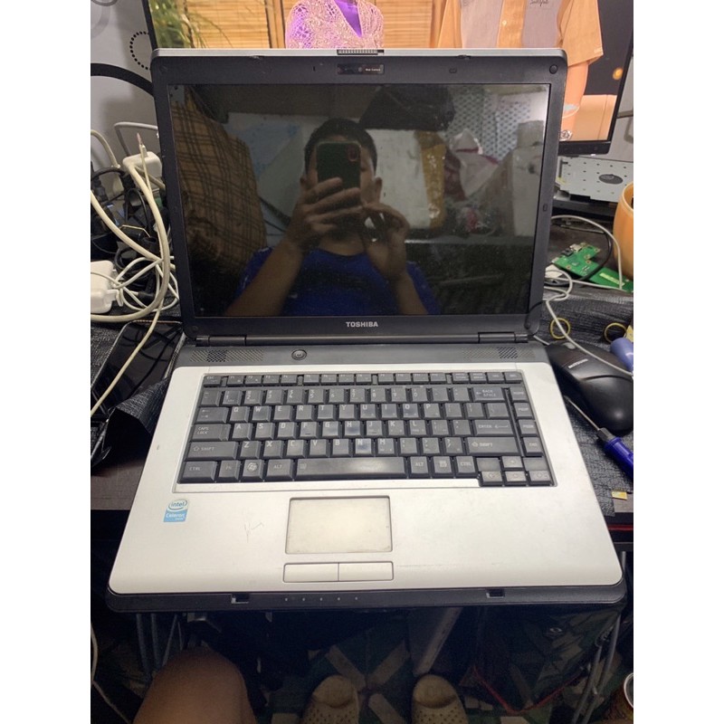 laptop giá siêu rẻ toshiba Acer vaio…. | BigBuy360 - bigbuy360.vn